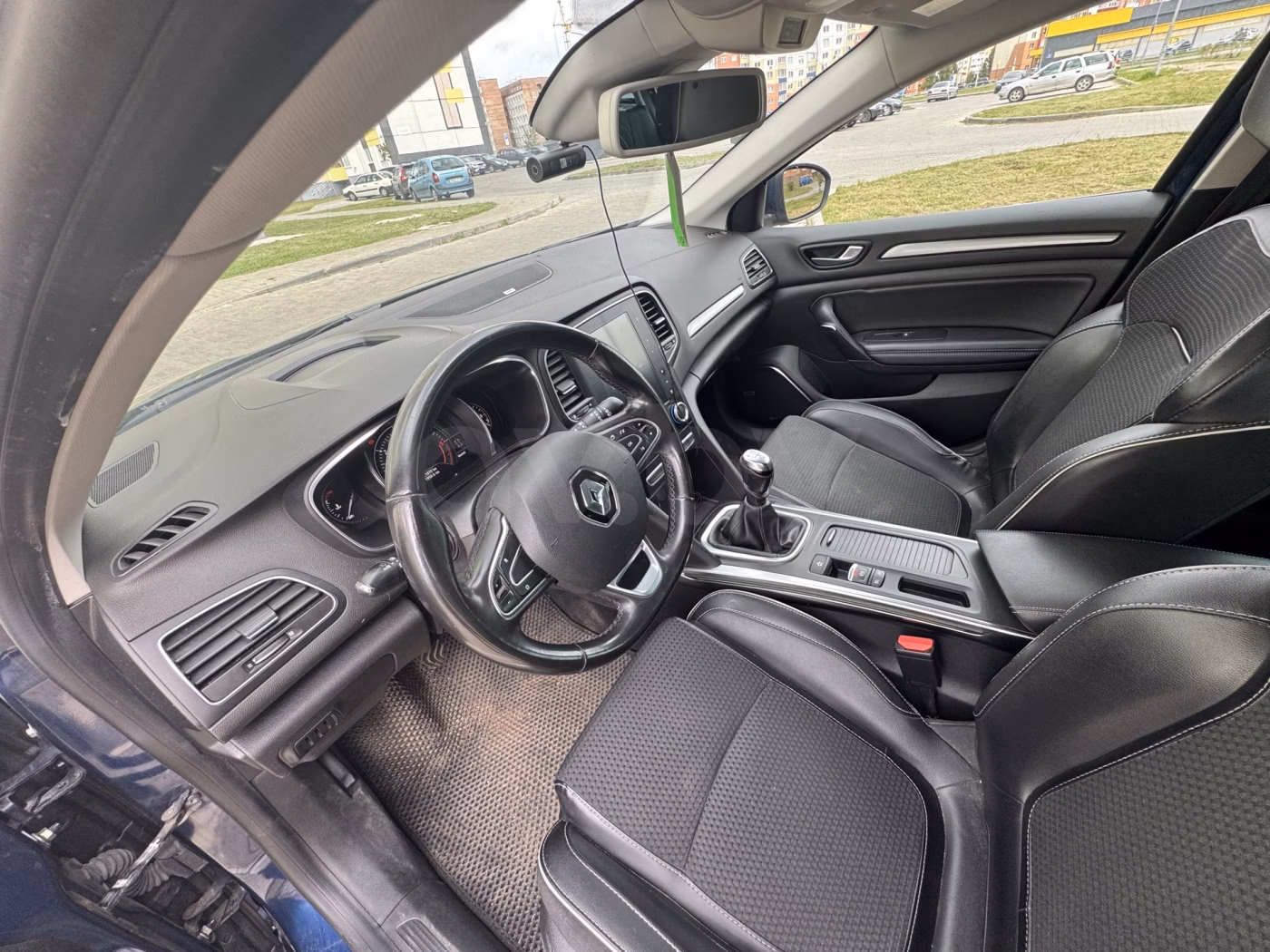 Renault Megane фото 4