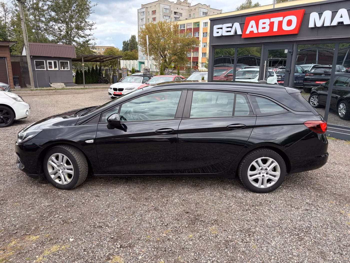 Opel Astra фото 8