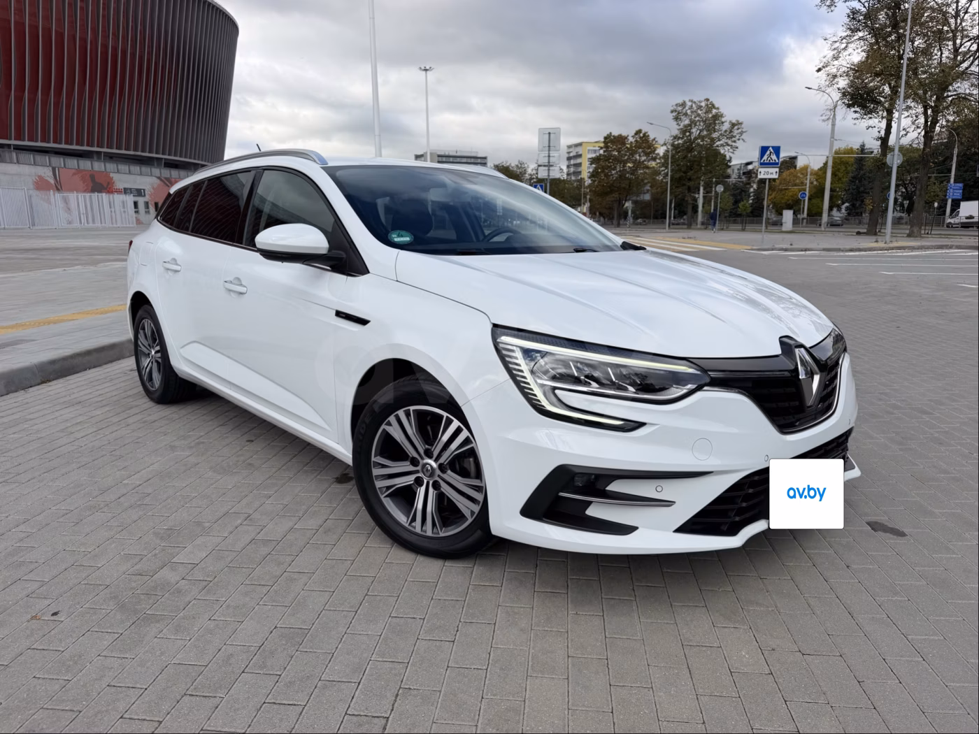 Renault Megane фото 3