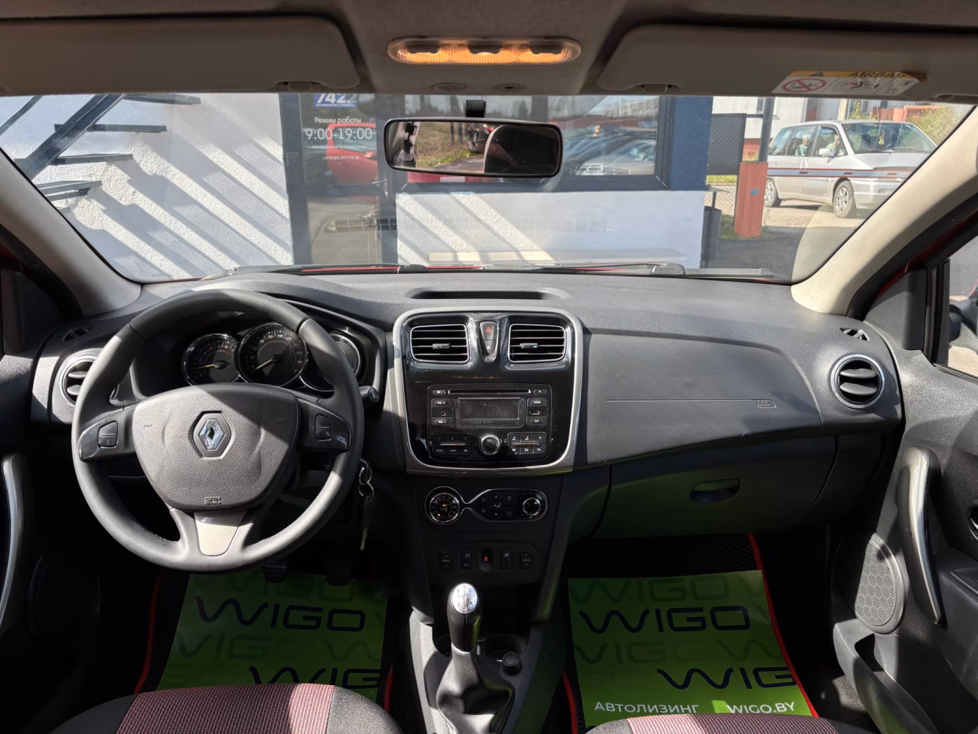 Renault Sandero Stepway фото 17