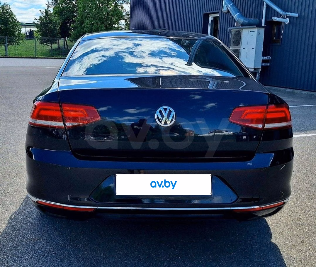 Volkswagen Passat фото 8