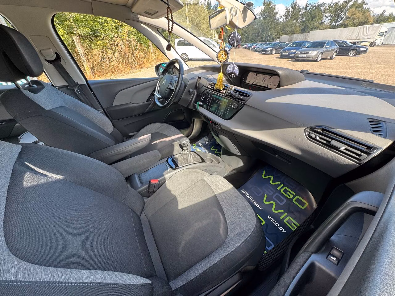 Citroen C4 Spacetourer фото 12