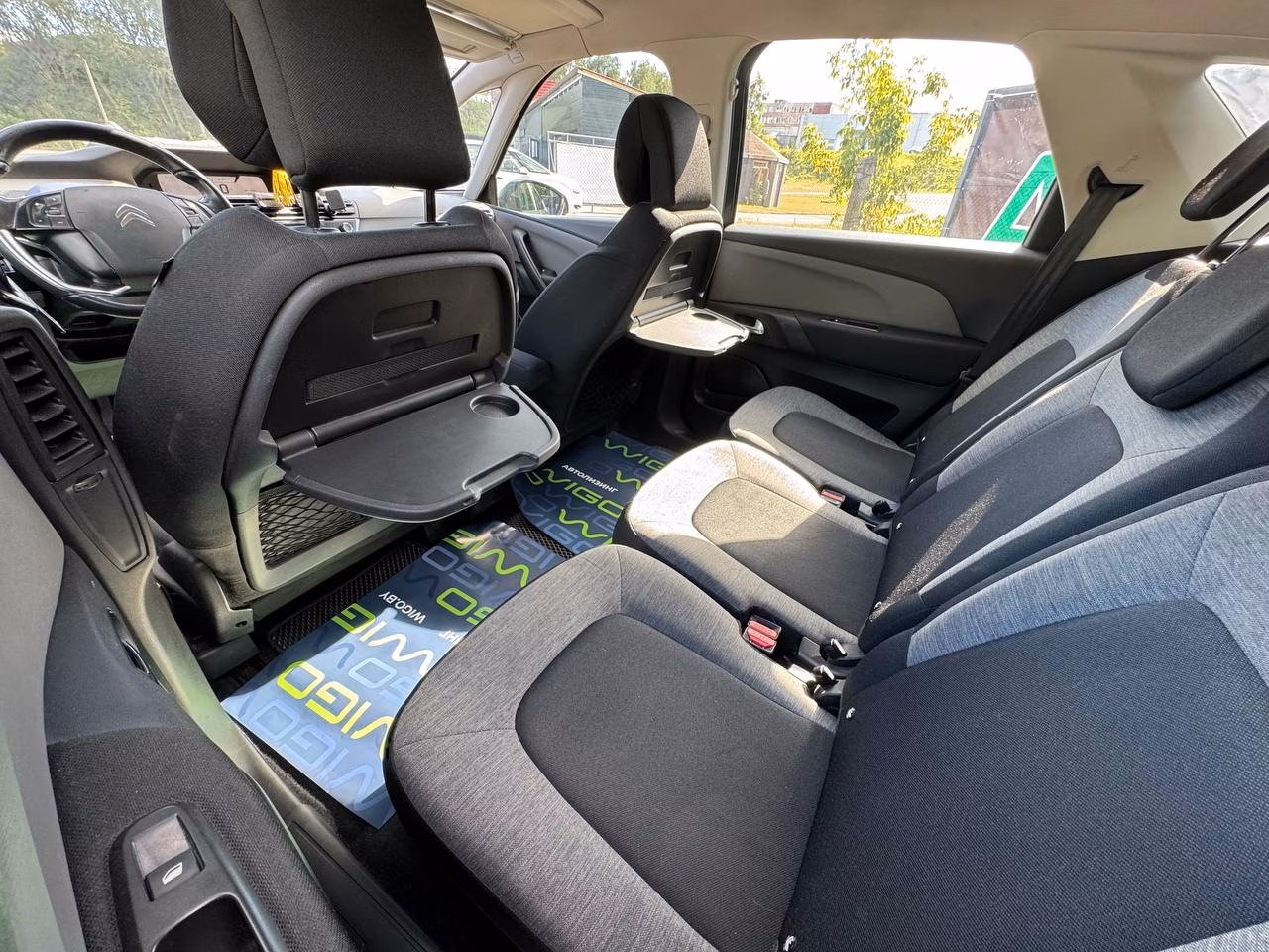 Citroen C4 Spacetourer фото 11