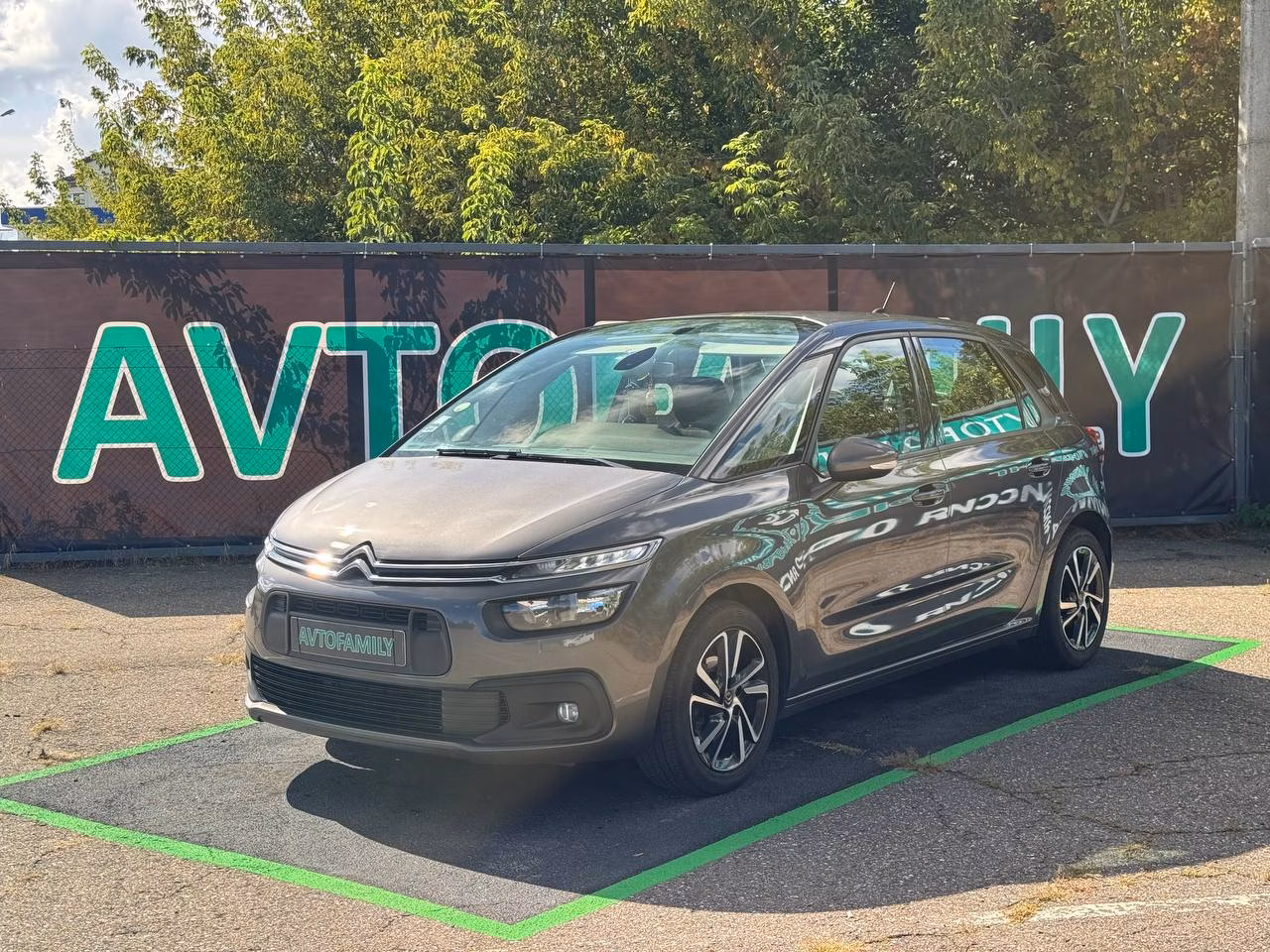 Citroen C4 Spacetourer фото 3