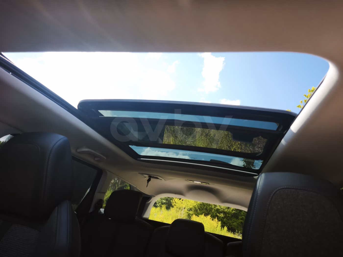 Peugeot 5008 фото 7