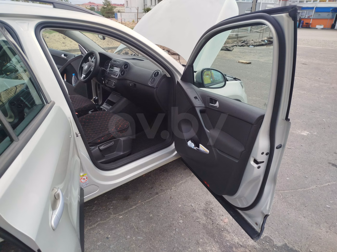 Volkswagen Tiguan фото 9