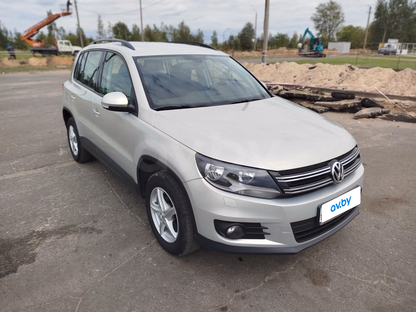 Volkswagen Tiguan фото 2