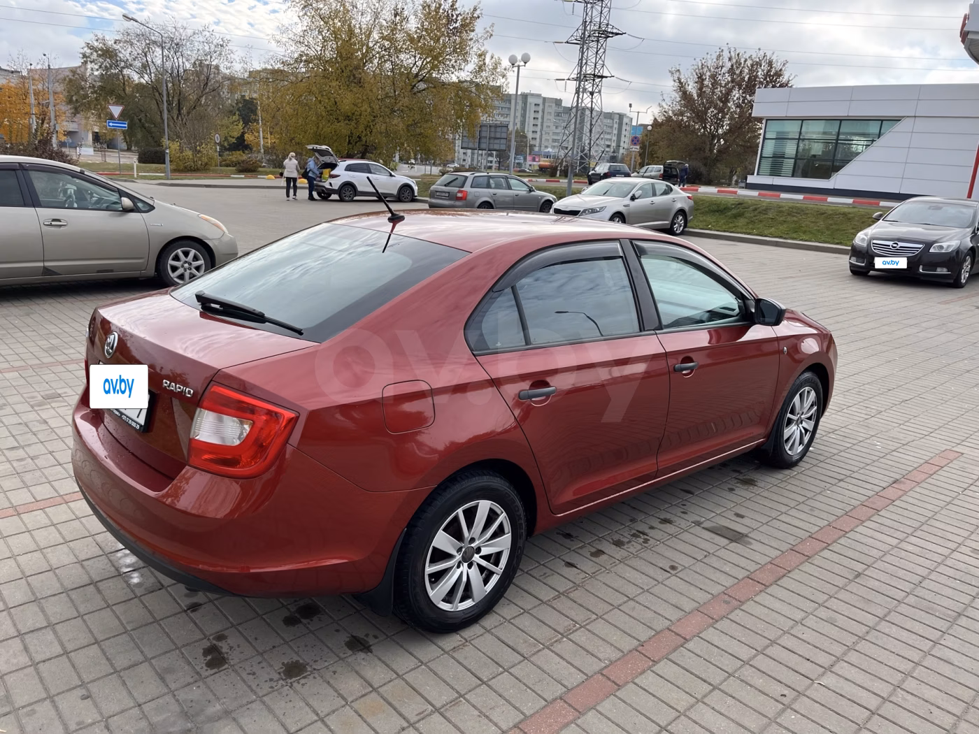 Skoda Rapid фото 7
