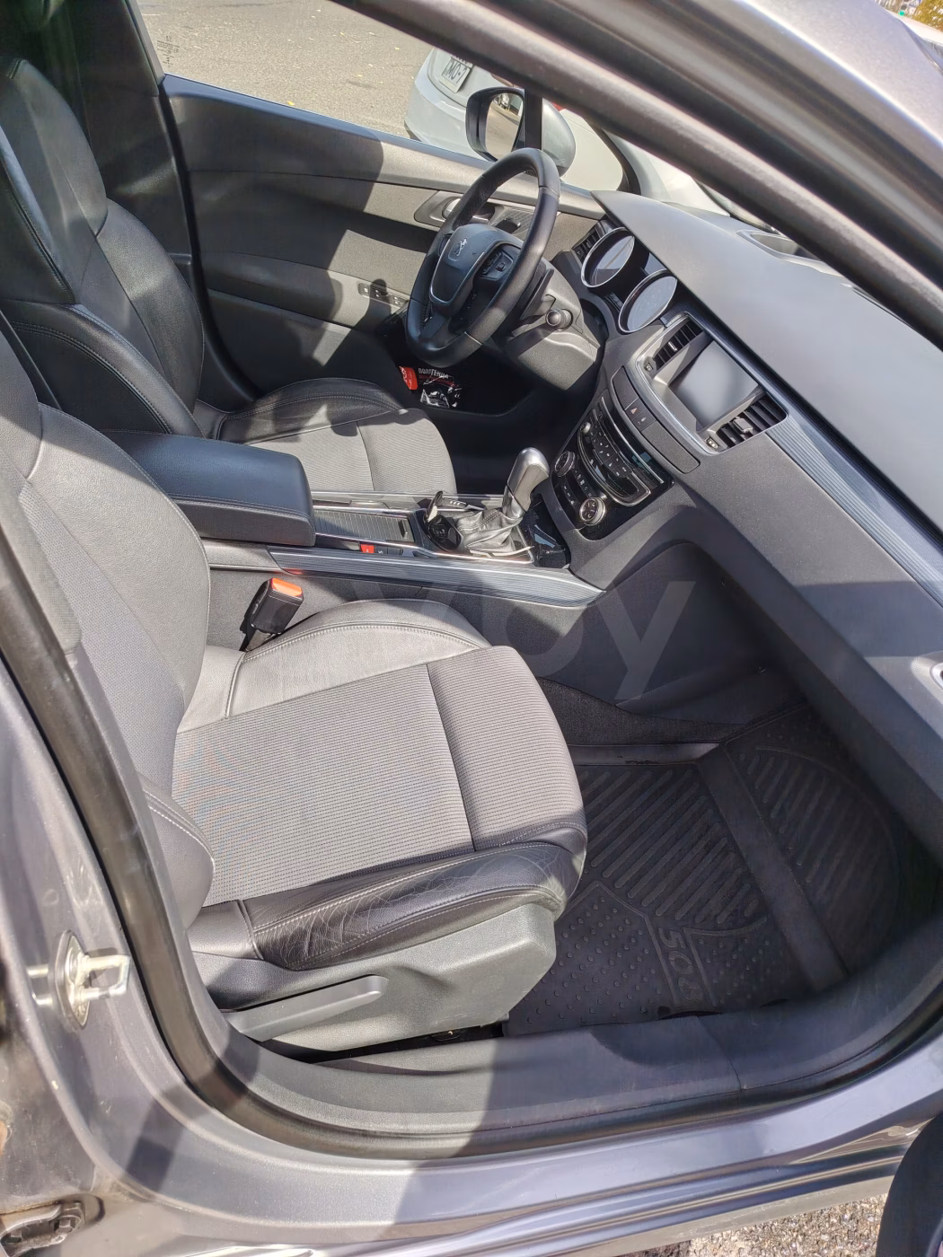 Peugeot 508 фото 9