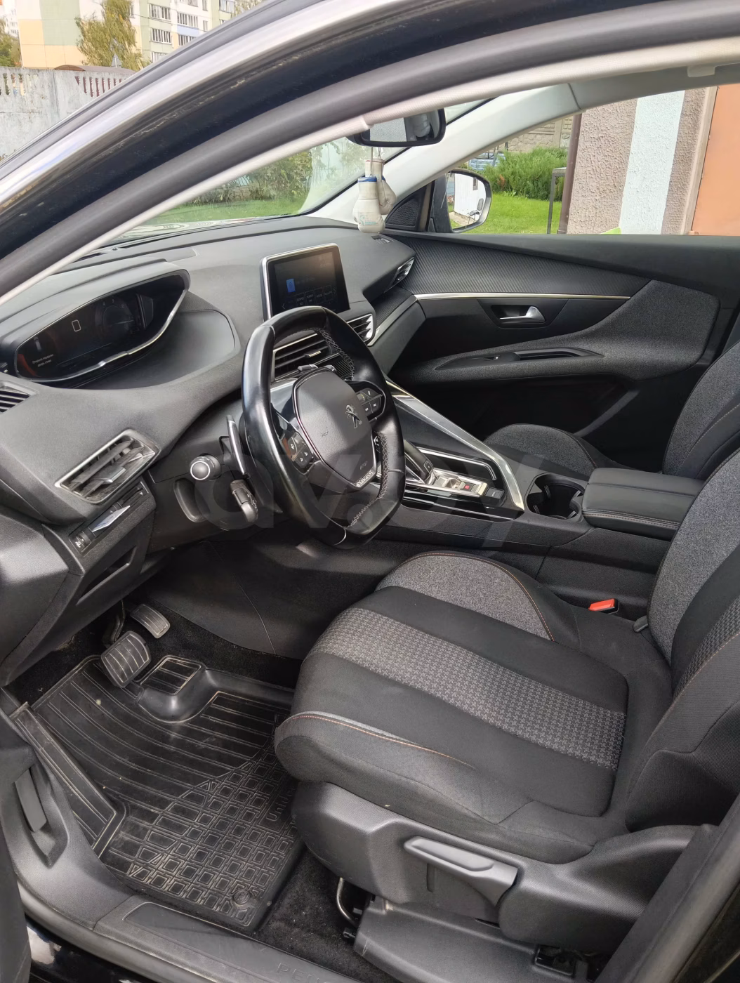 Peugeot 3008 фото 7