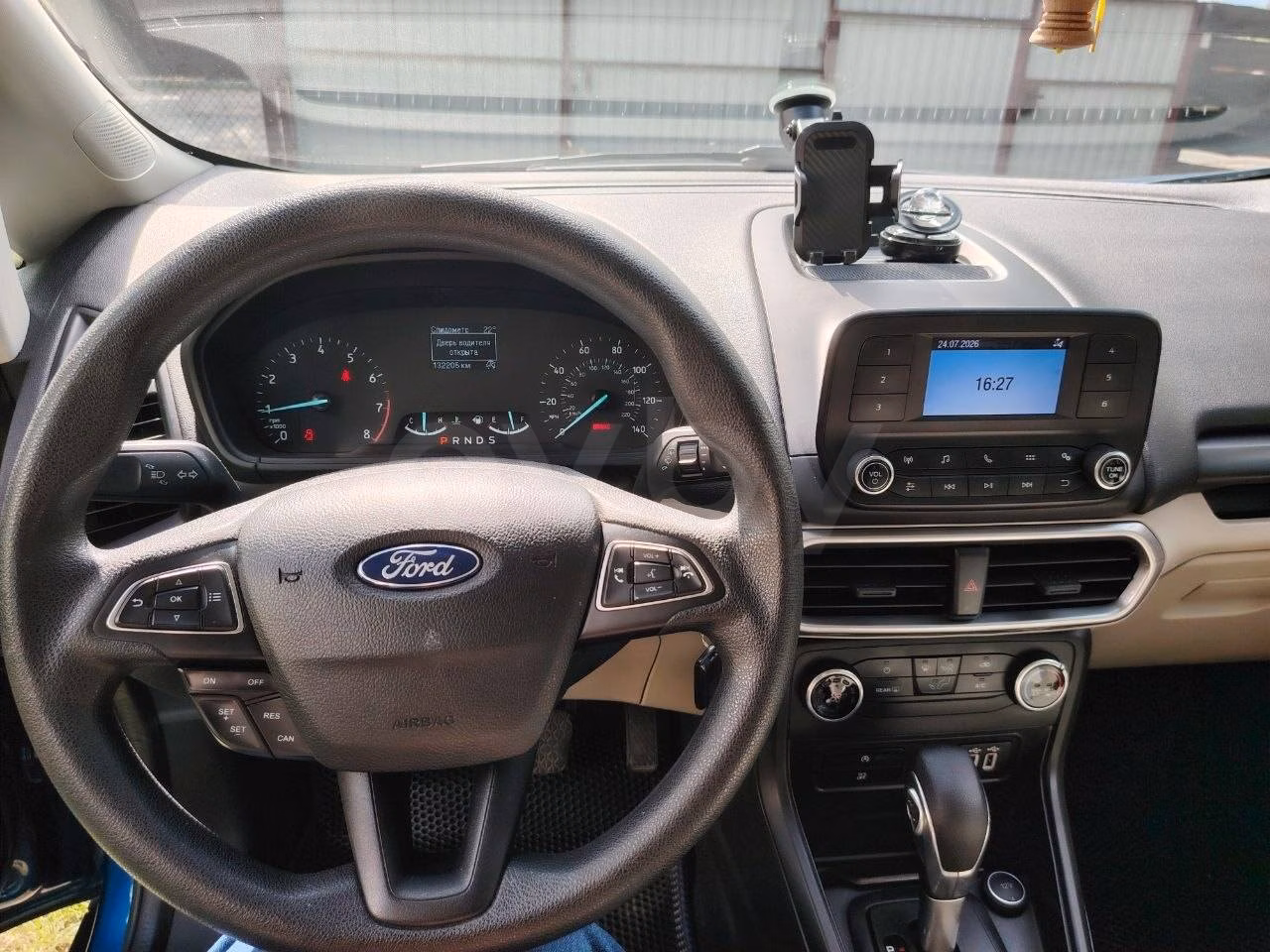 Ford EcoSport фото 9