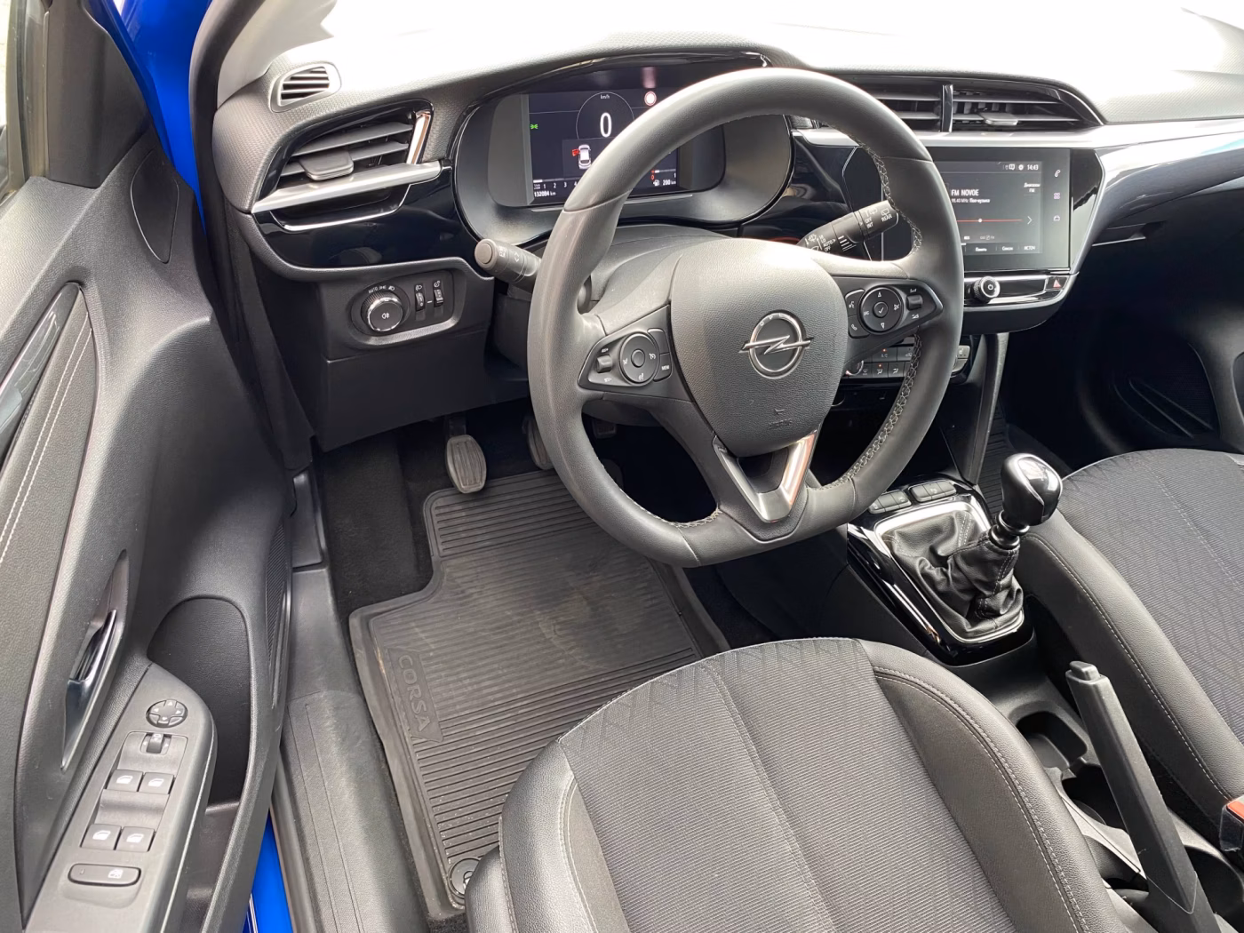 Opel Corsa фото 9