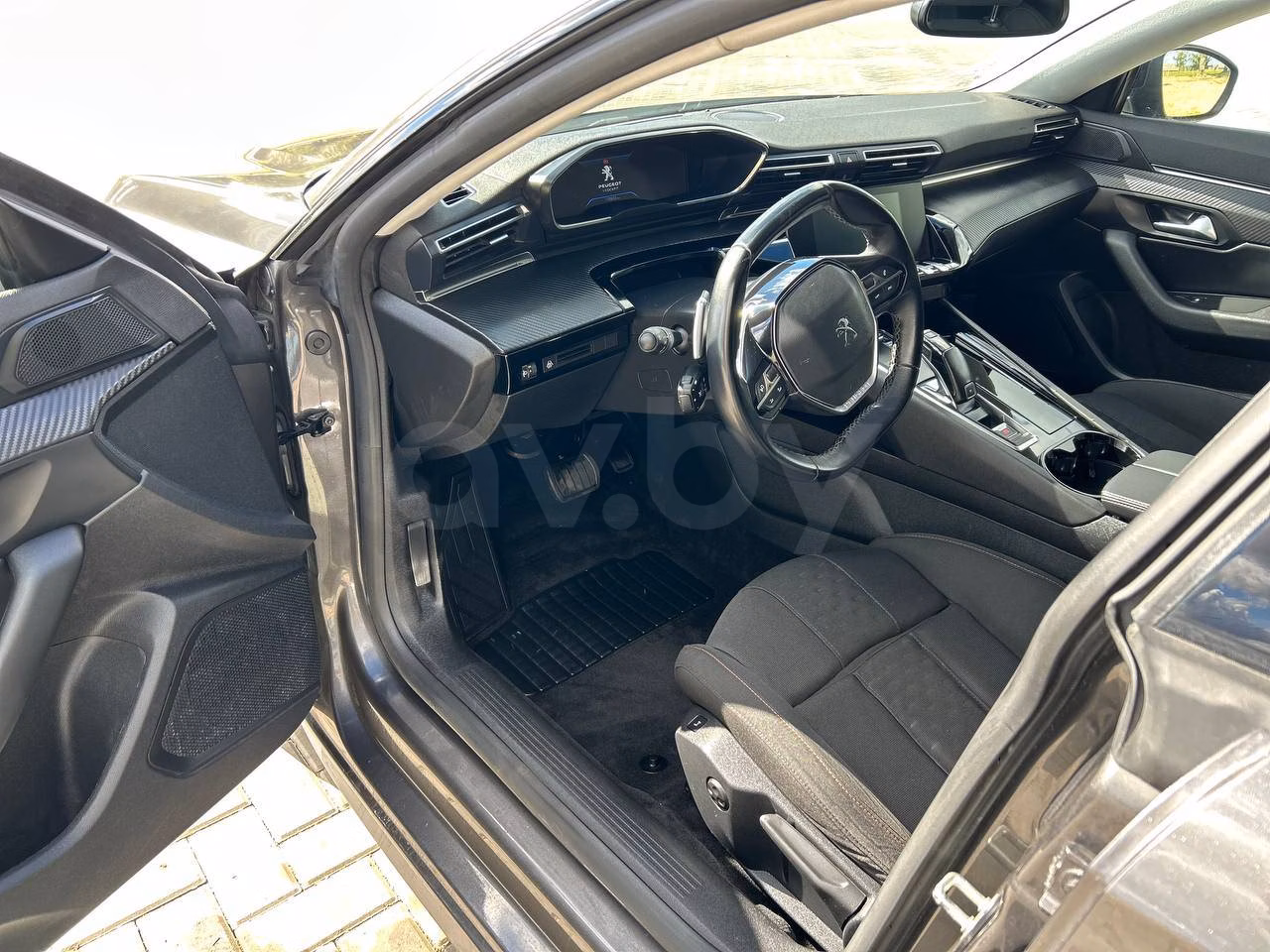 Peugeot 508 фото 9