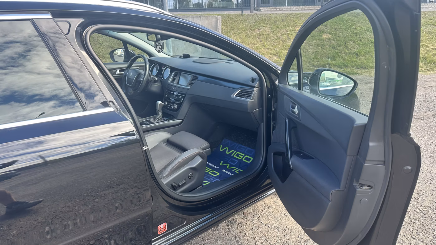 Peugeot 508 фото 28