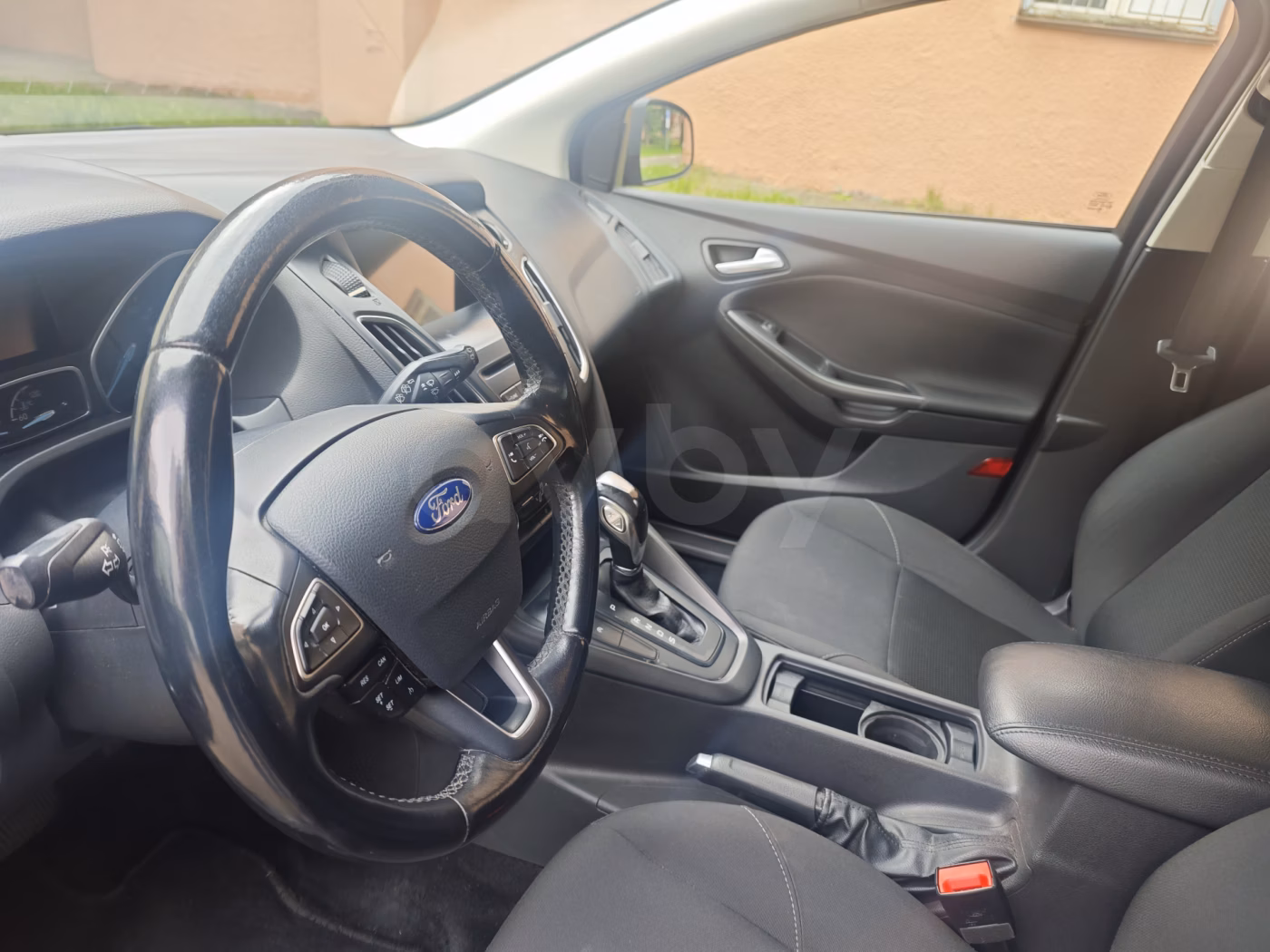 Ford Focus фото 11