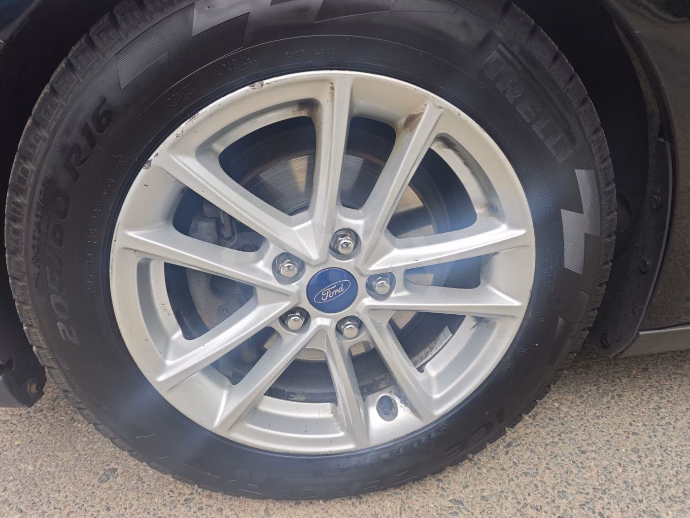 Ford Focus фото 14