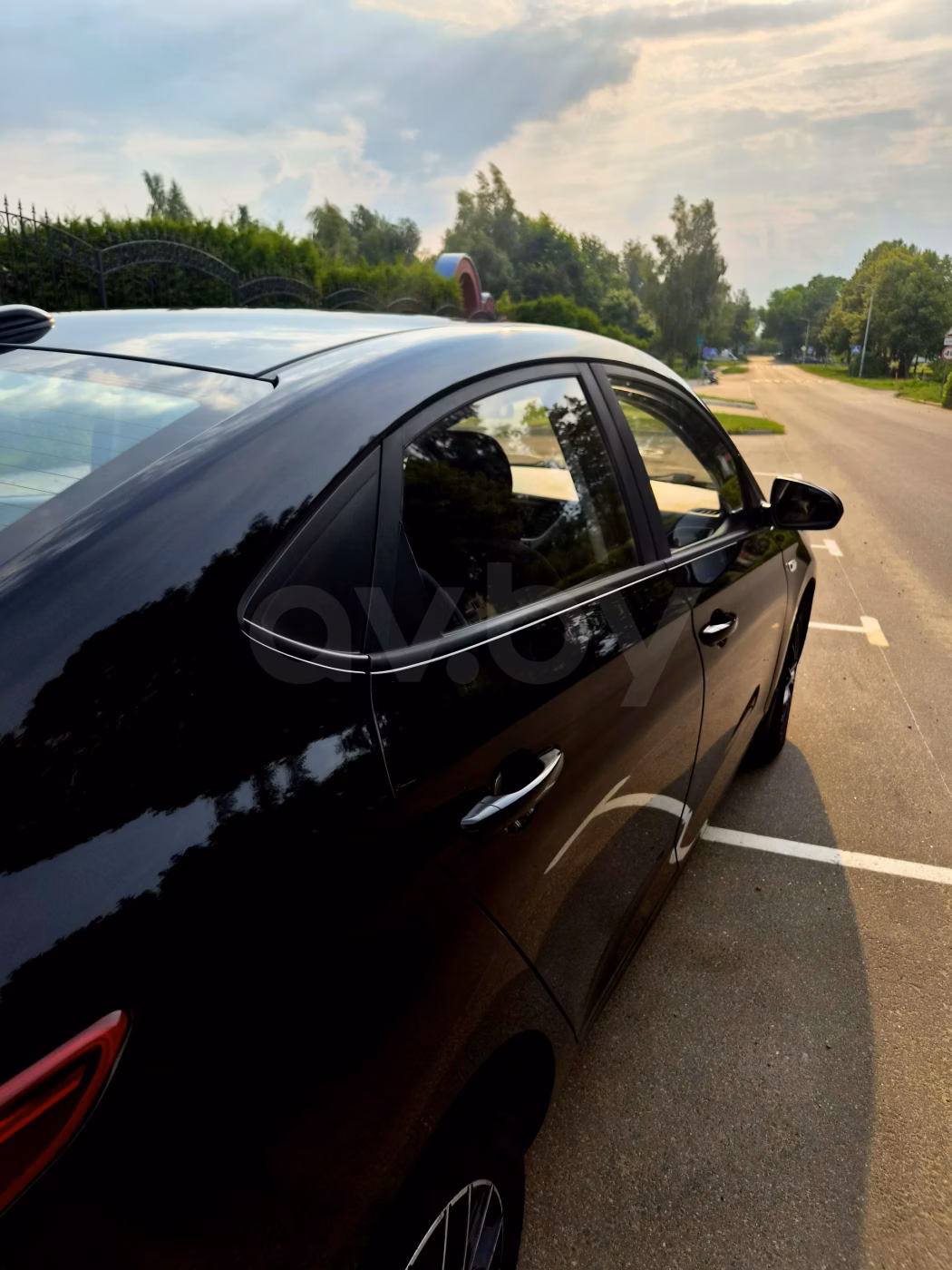 Hyundai Accent фото 4