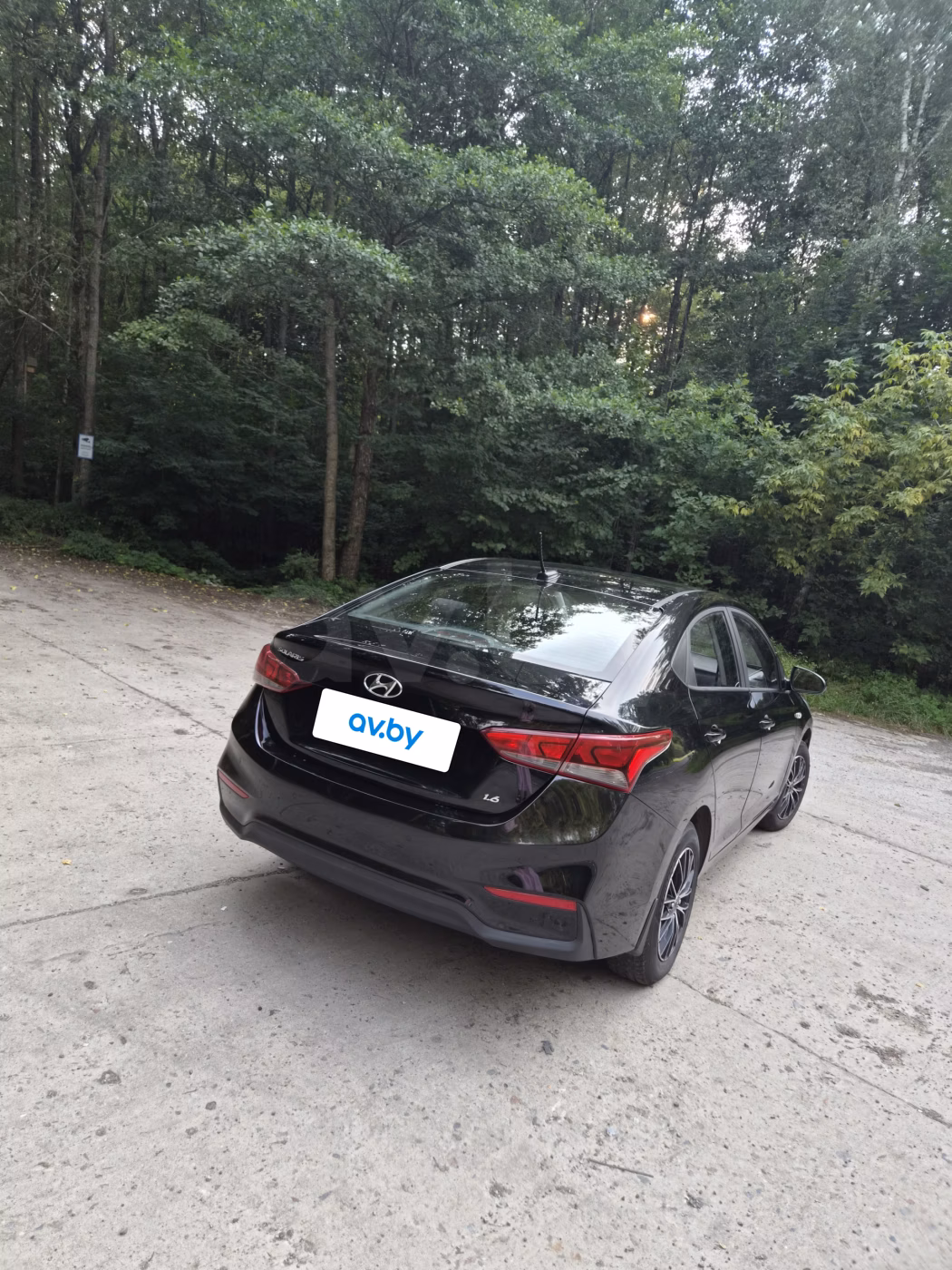 Hyundai Accent фото 17