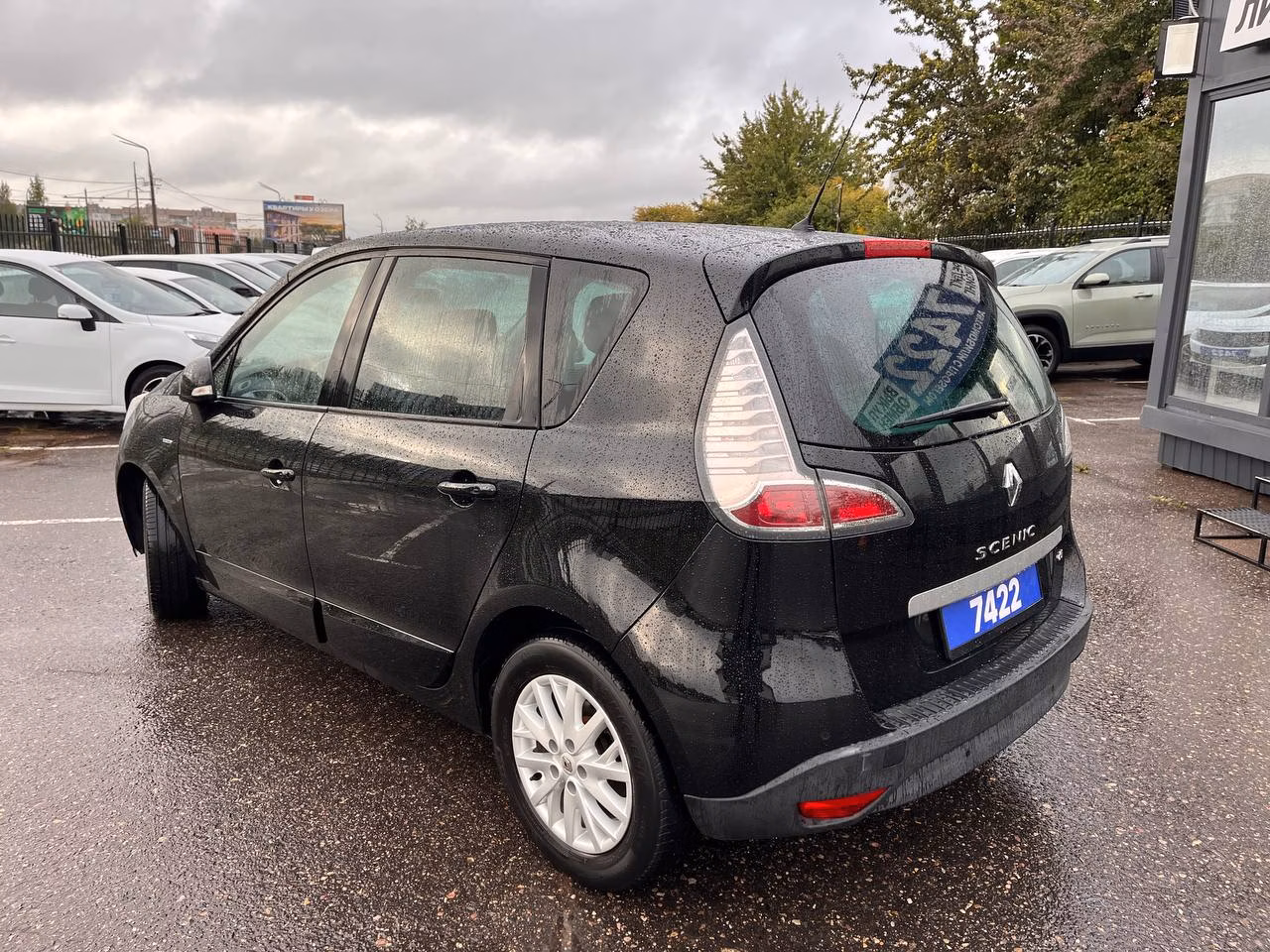 Renault Scenic фото 7
