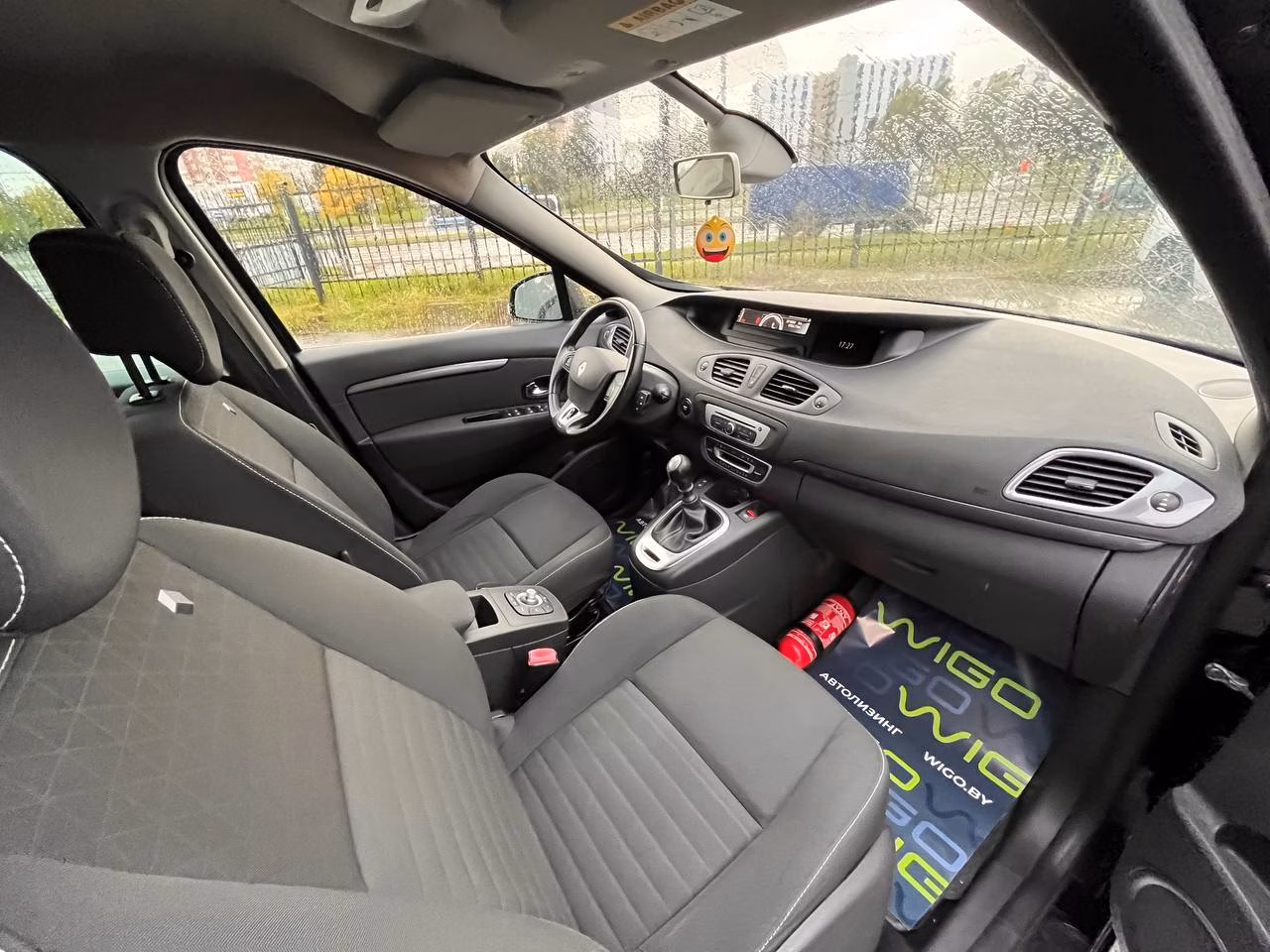 Renault Scenic фото 19