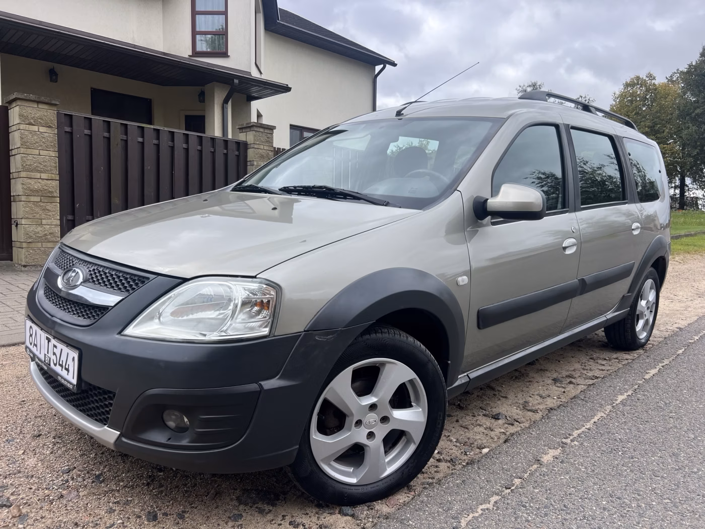 Lada (ВАЗ) Largus