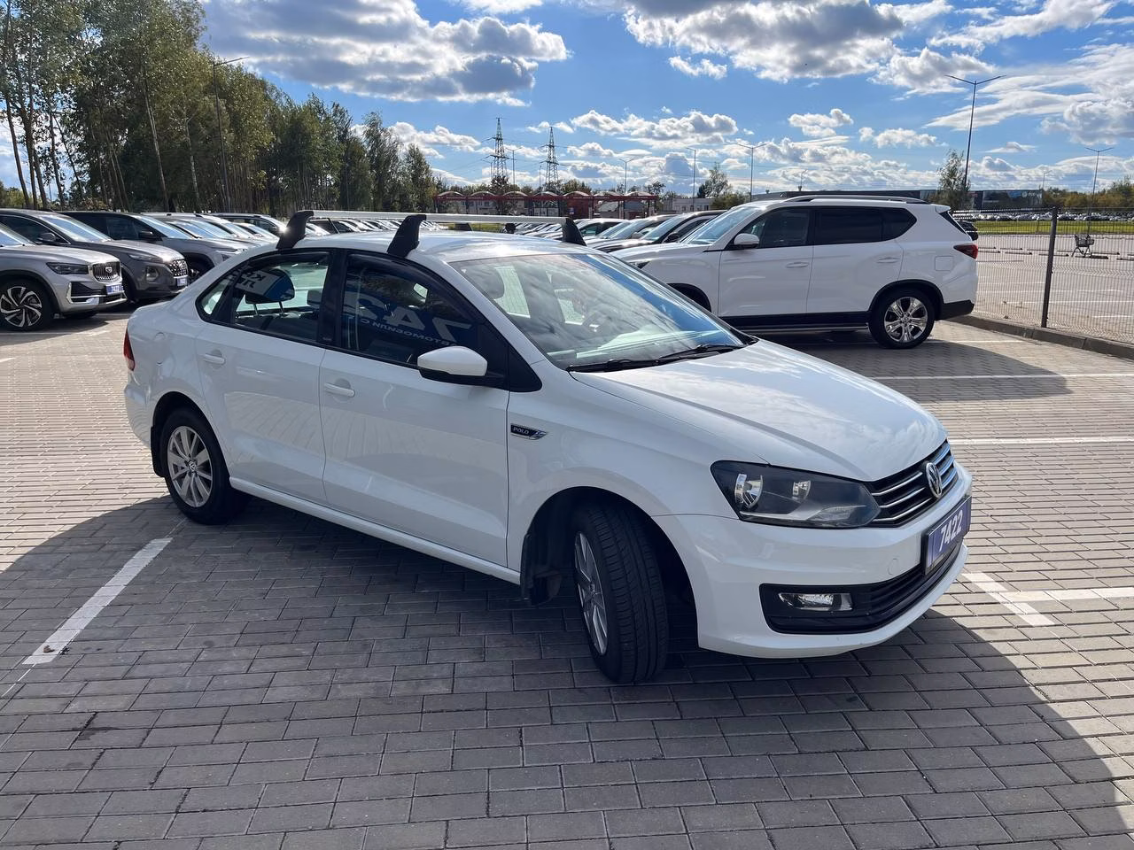 Volkswagen Polo Sedan фото 3