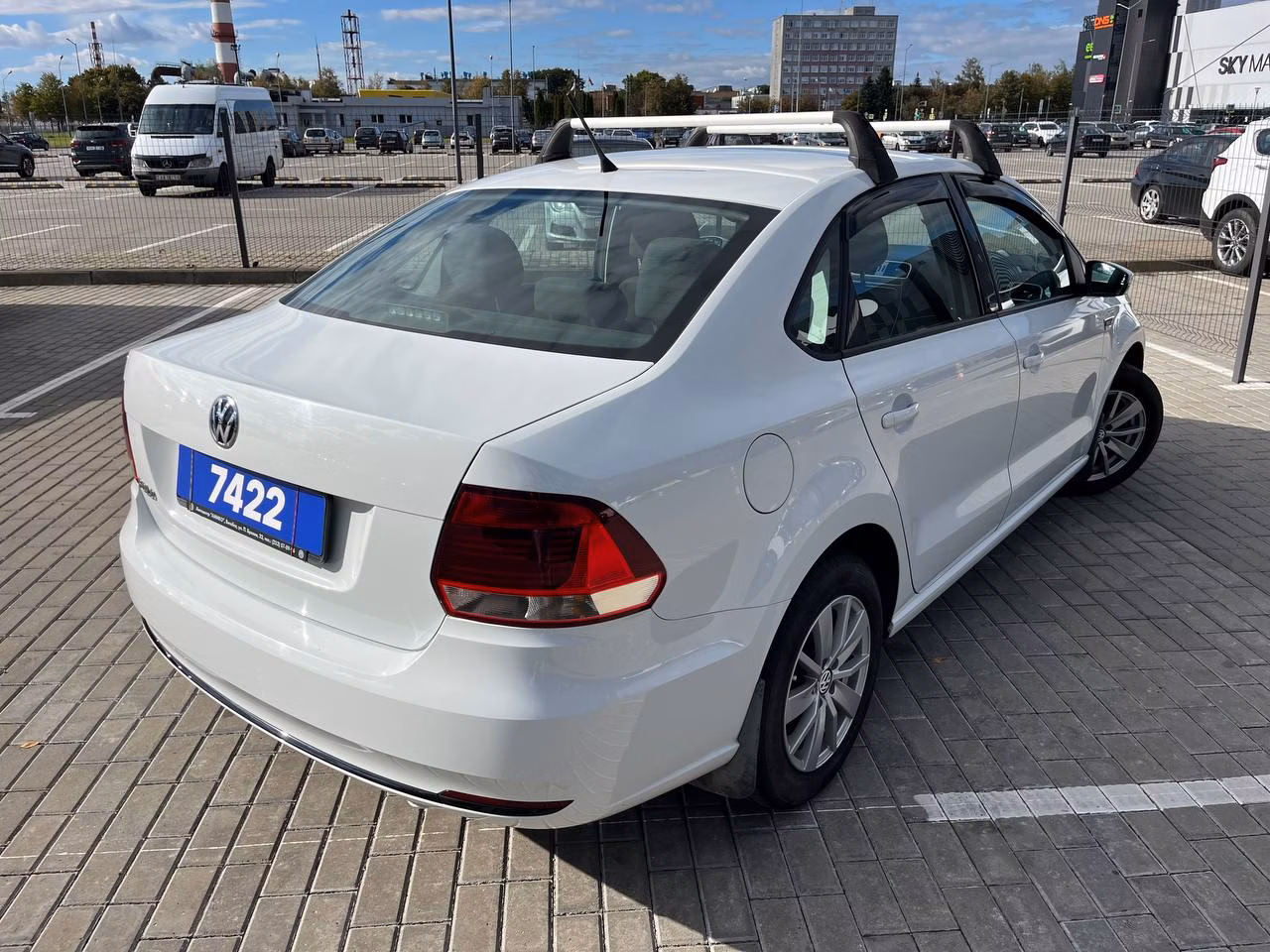 Volkswagen Polo Sedan фото 5
