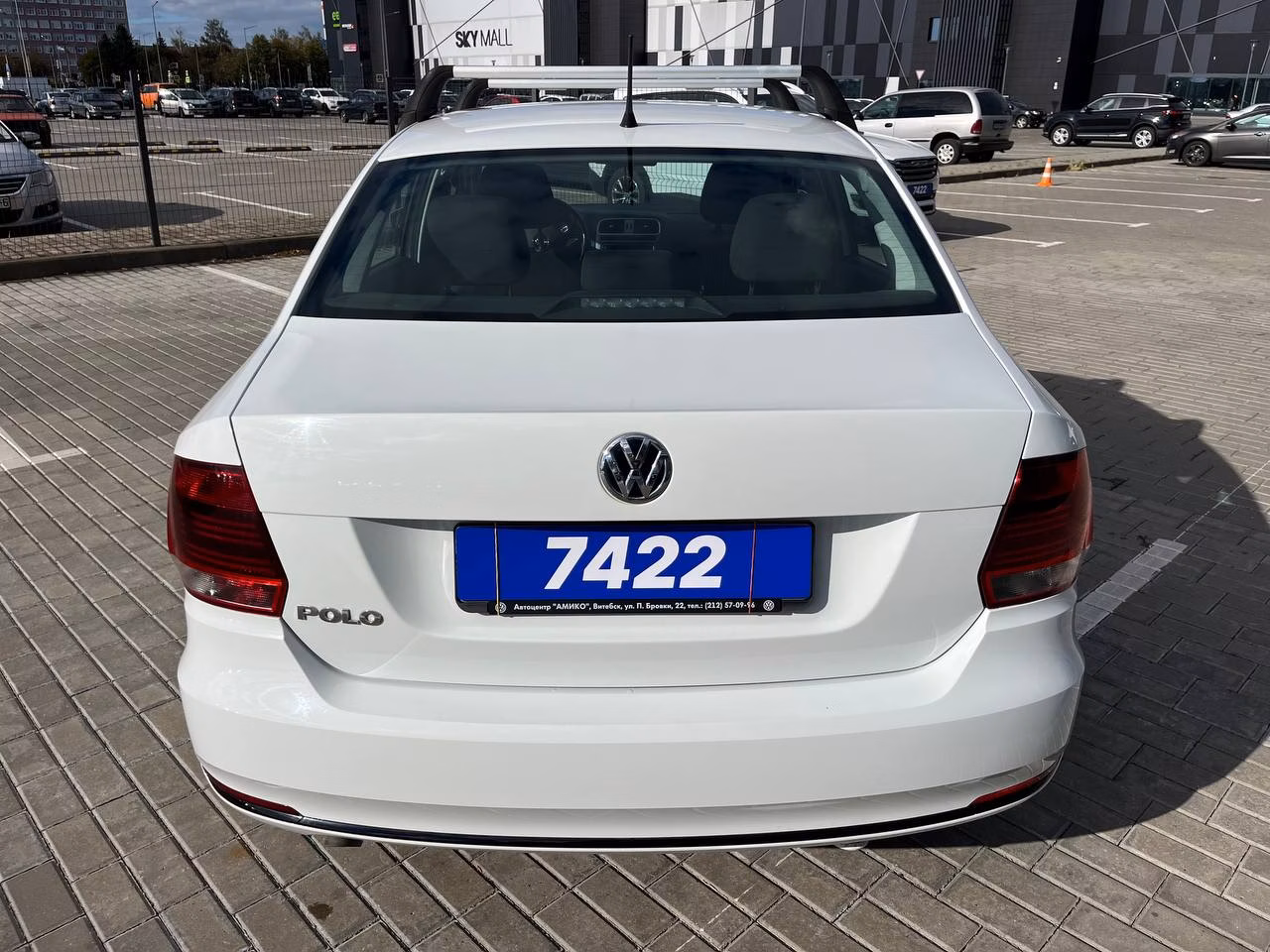 Volkswagen Polo Sedan фото 6