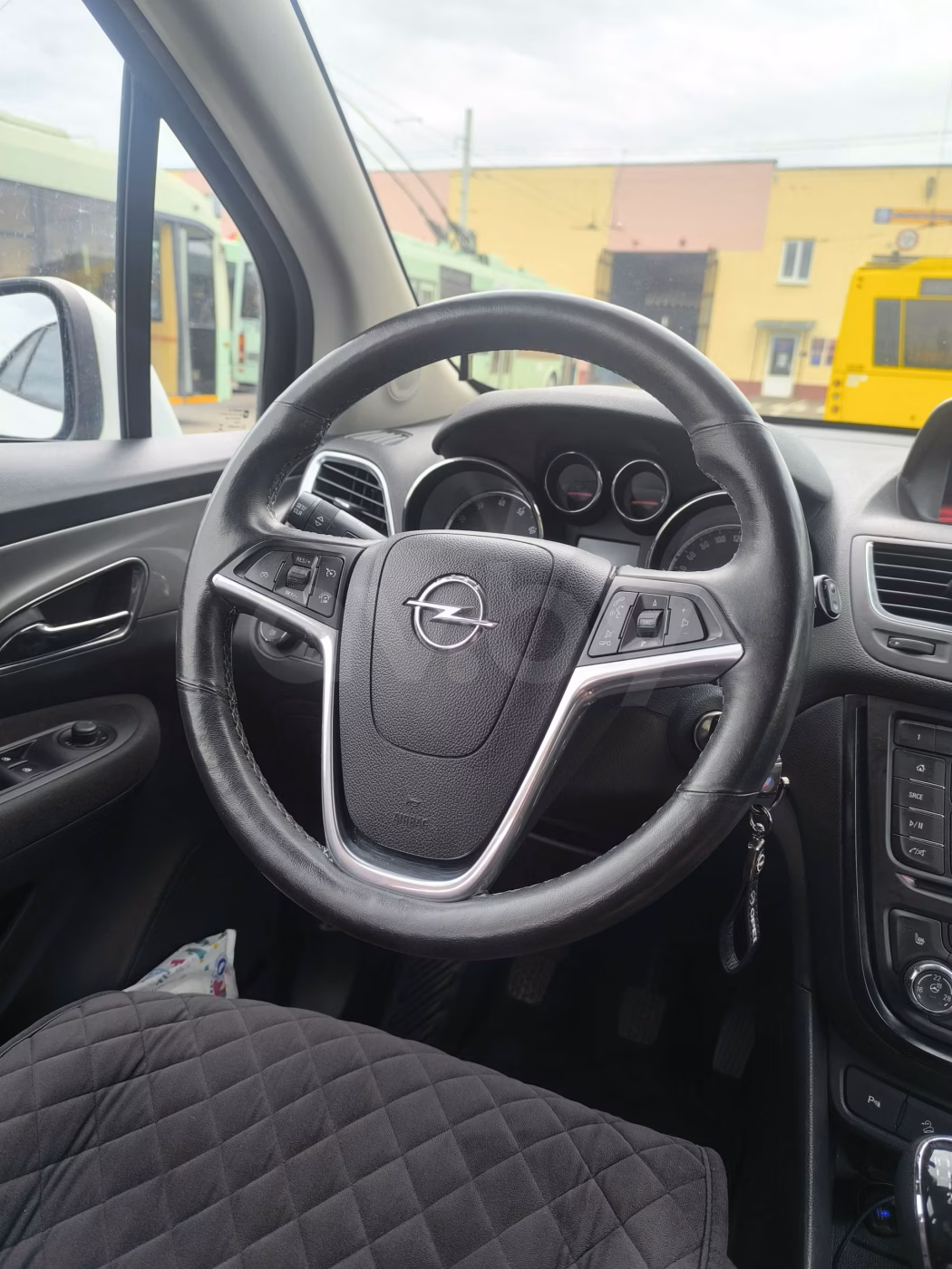Opel Mokka фото 11