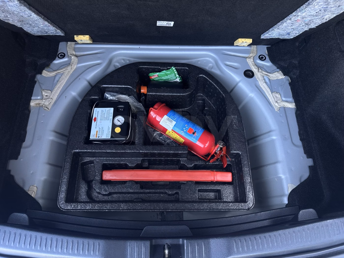Toyota Auris фото 8