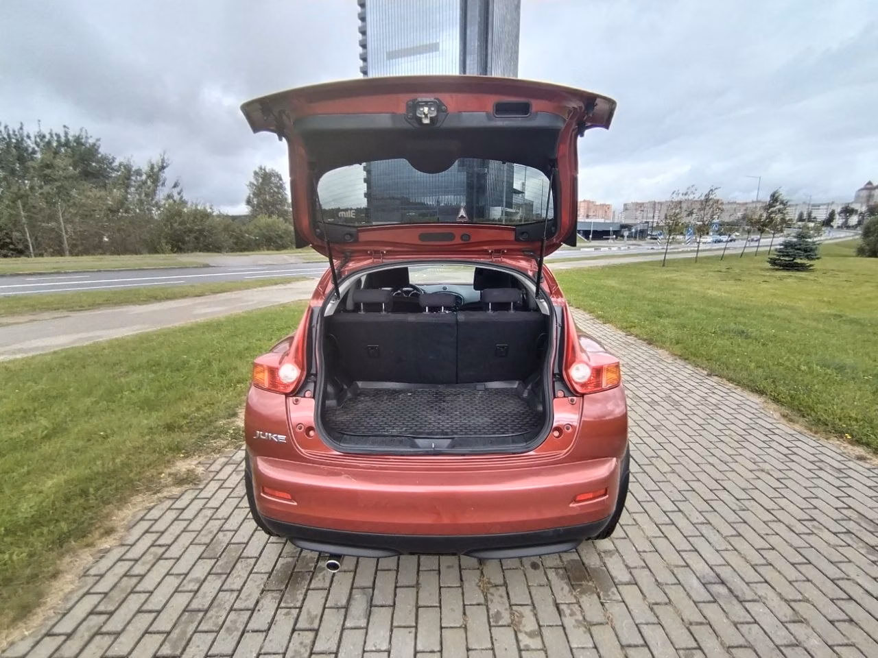 Nissan Juke фото 11