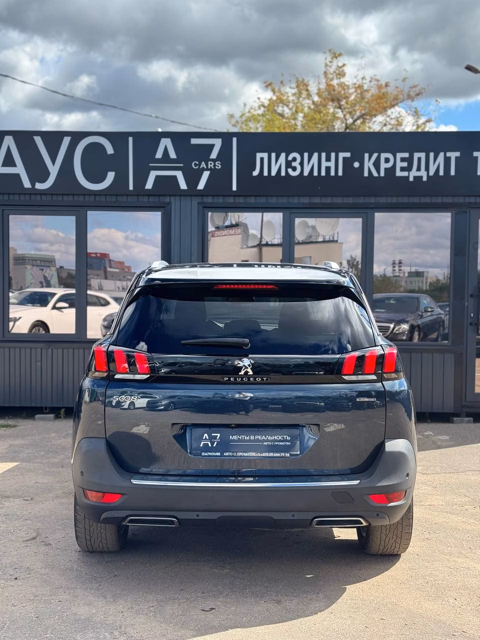 Peugeot 5008 фото 6