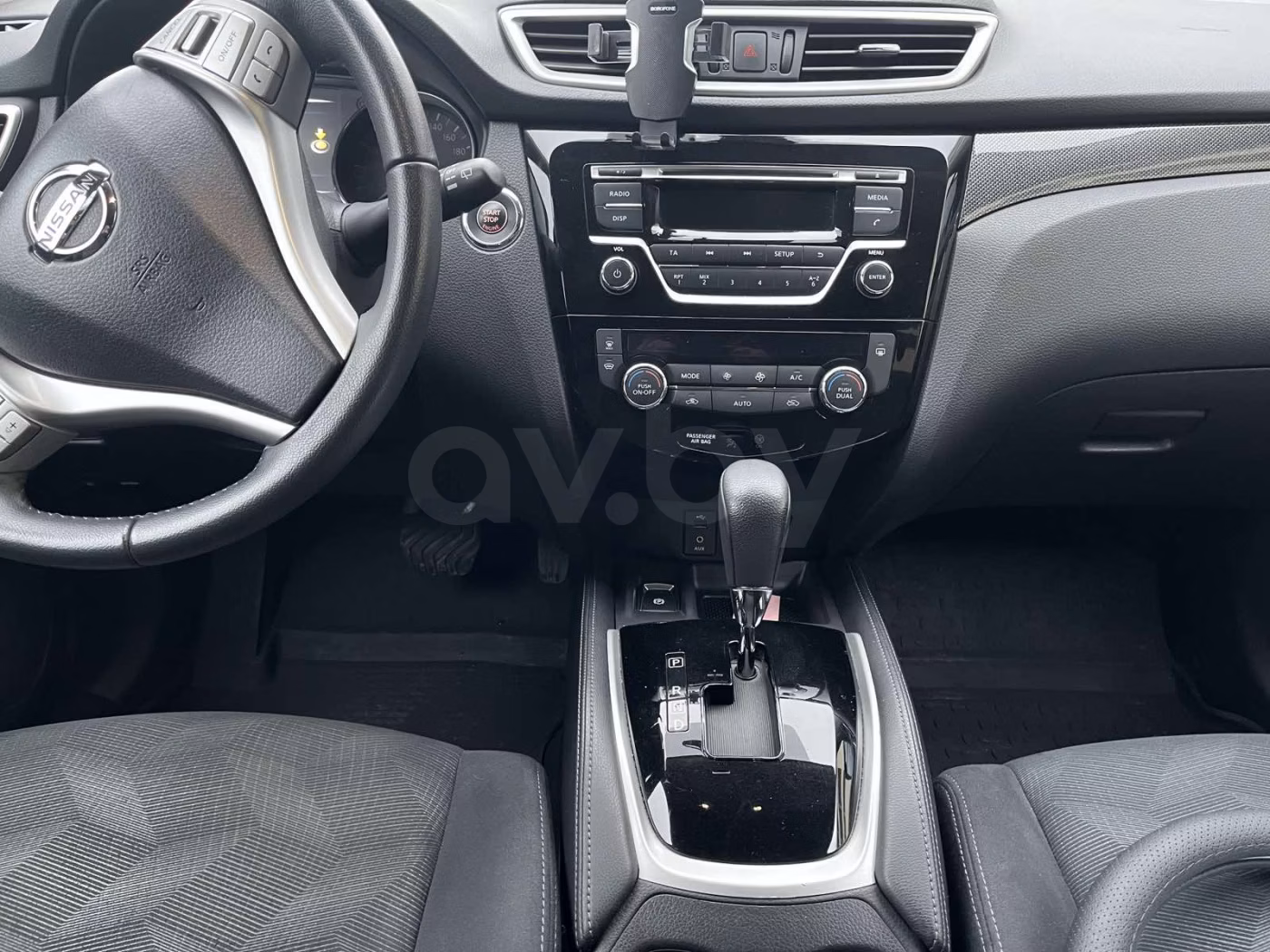 Nissan X-Trail фото 3