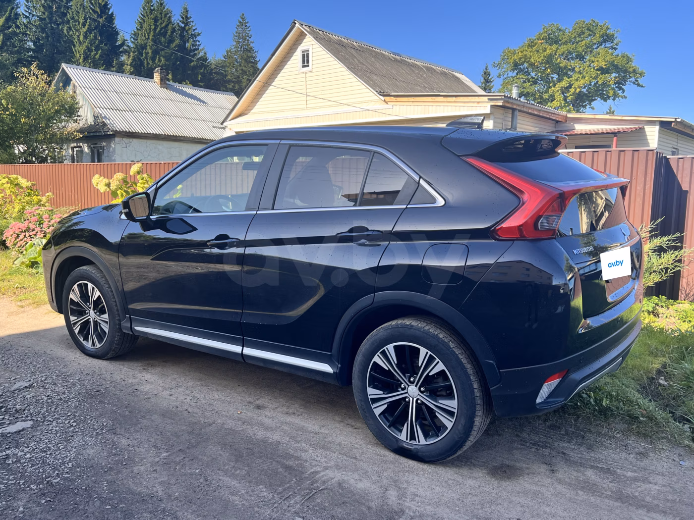 Mitsubishi Eclipse Cross фото 4