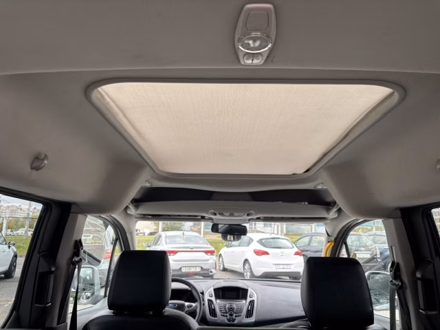 Ford Tourneo Connect фото 21