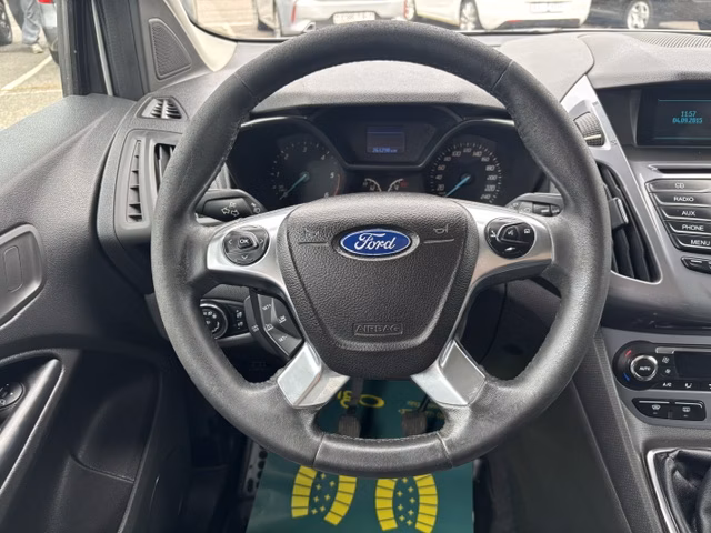 Ford Tourneo Connect фото 17