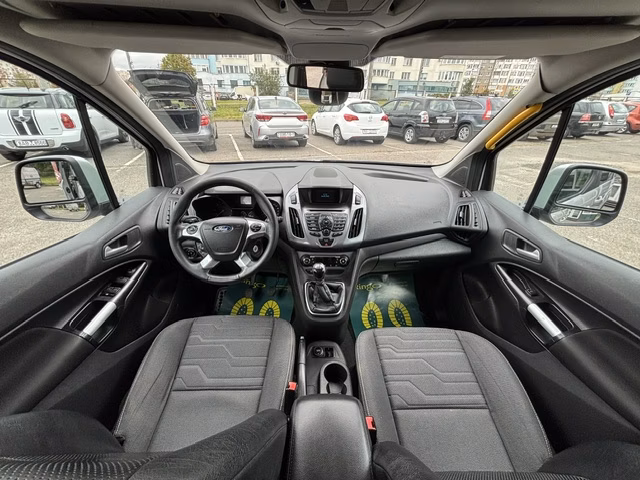 Ford Tourneo Connect фото 13