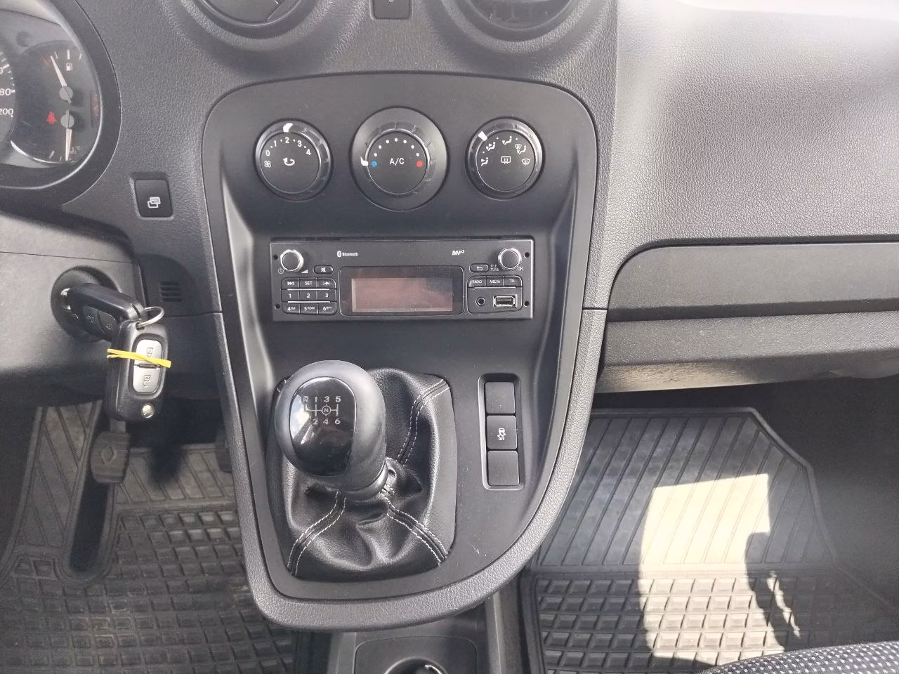 Mercedes-Benz Citan фото 19