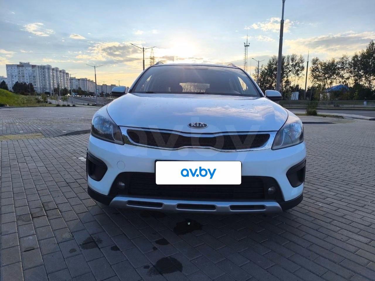 Kia Rio X (X-Line) фото 8