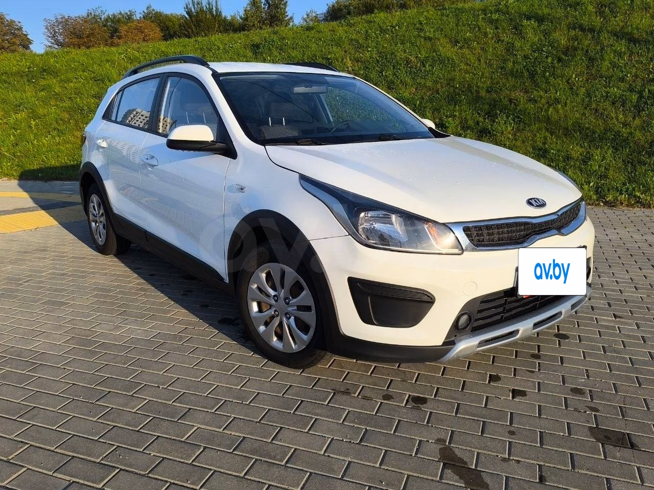 Kia Rio X (X-Line)