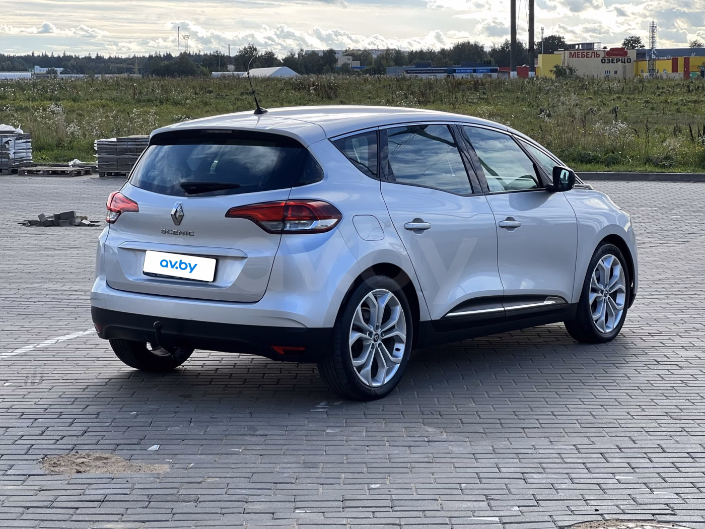 Renault Scenic фото 8
