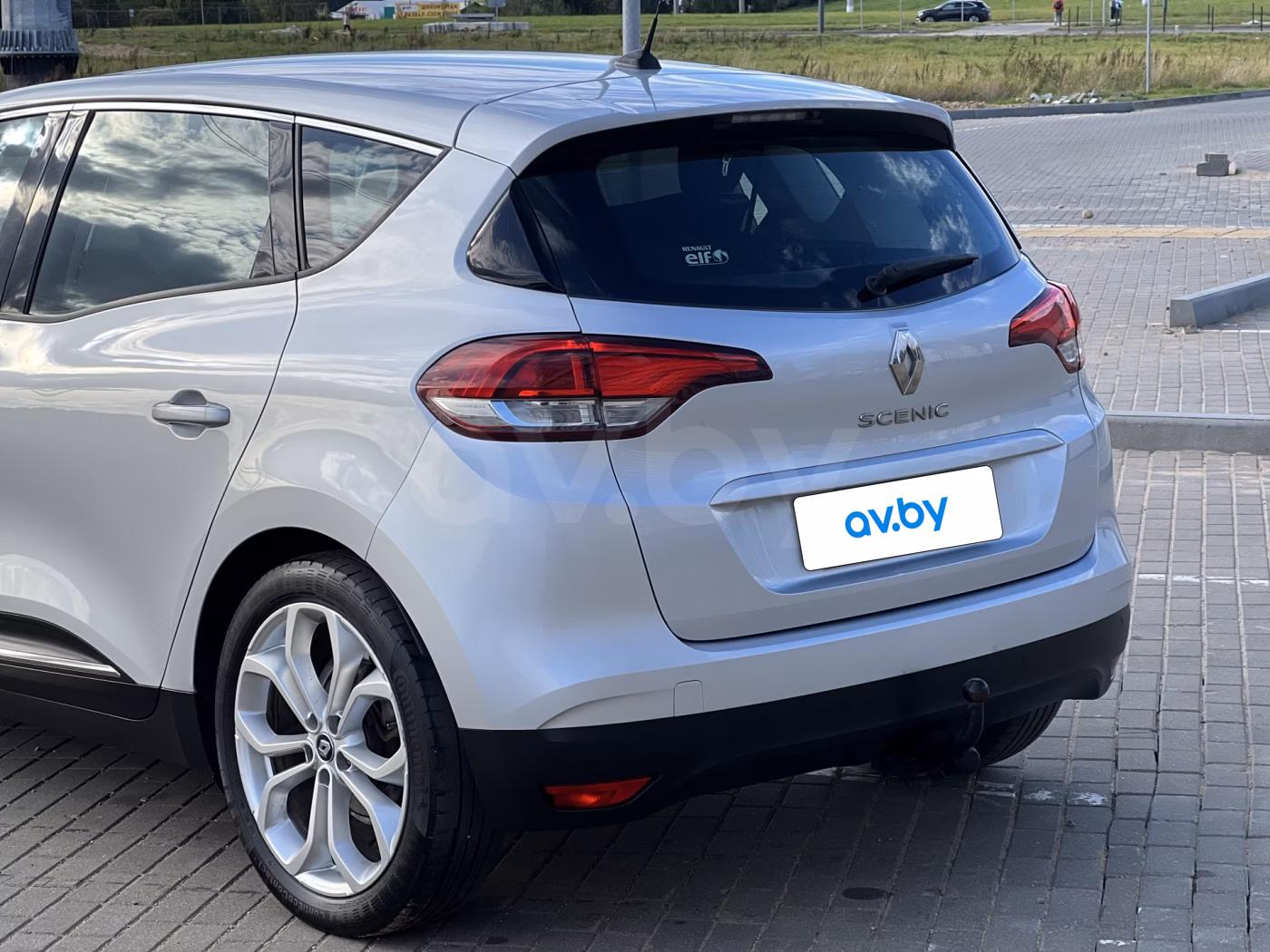 Renault Scenic фото 12
