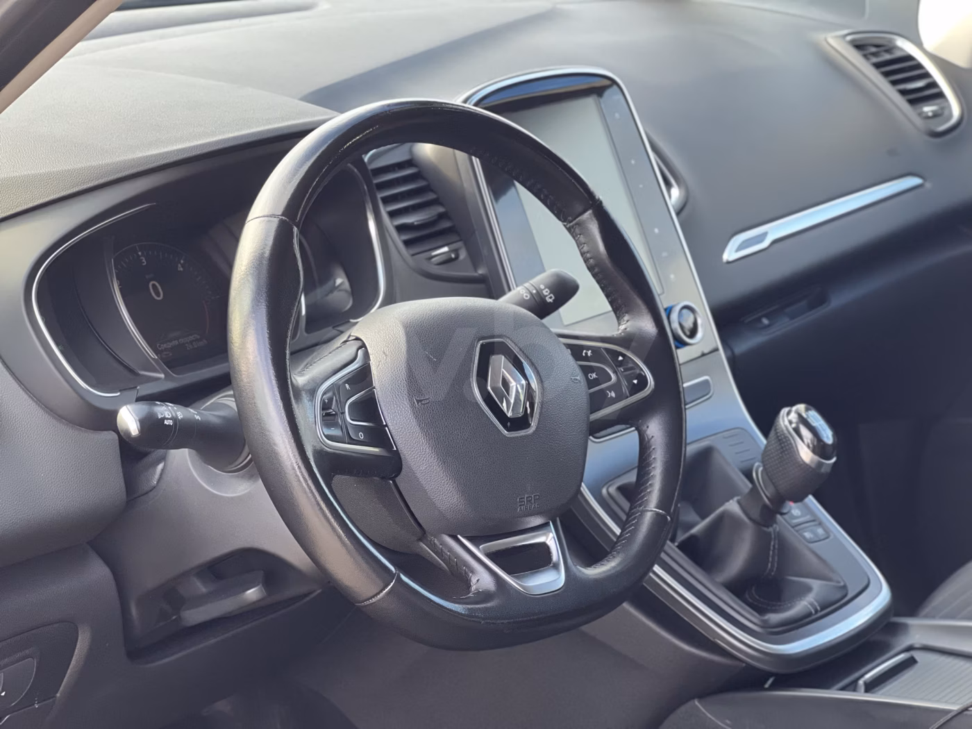 Renault Scenic фото 23