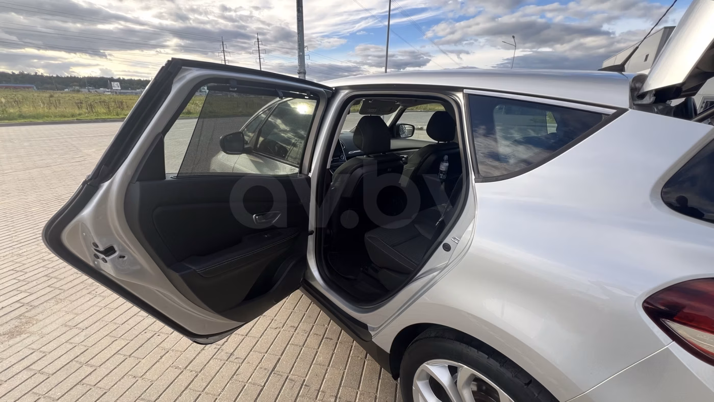 Renault Scenic фото 25