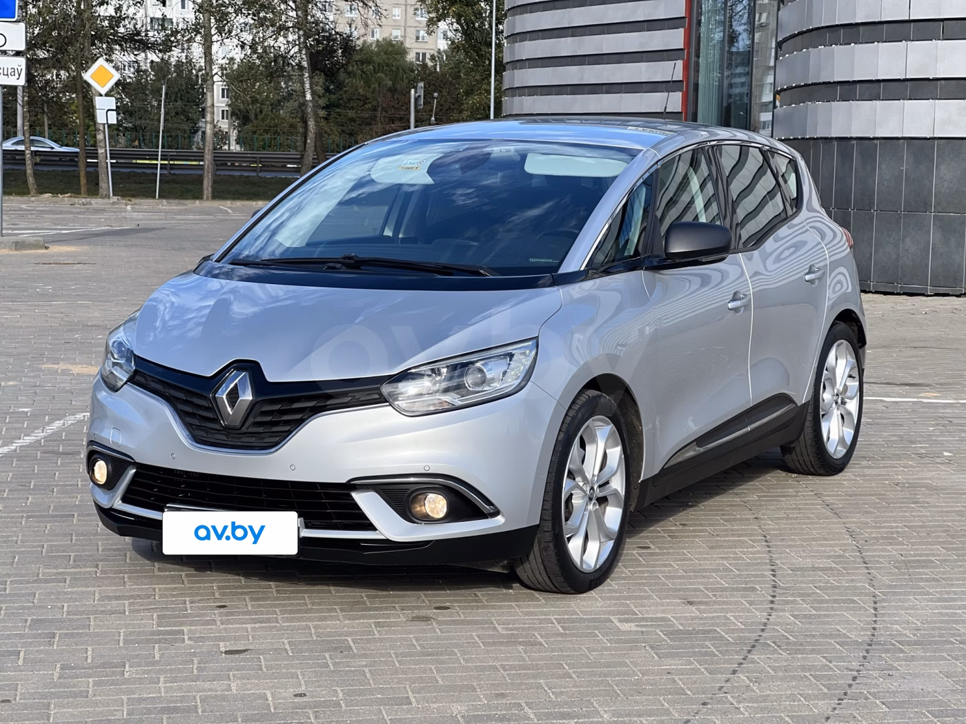 Renault Scenic фото 28