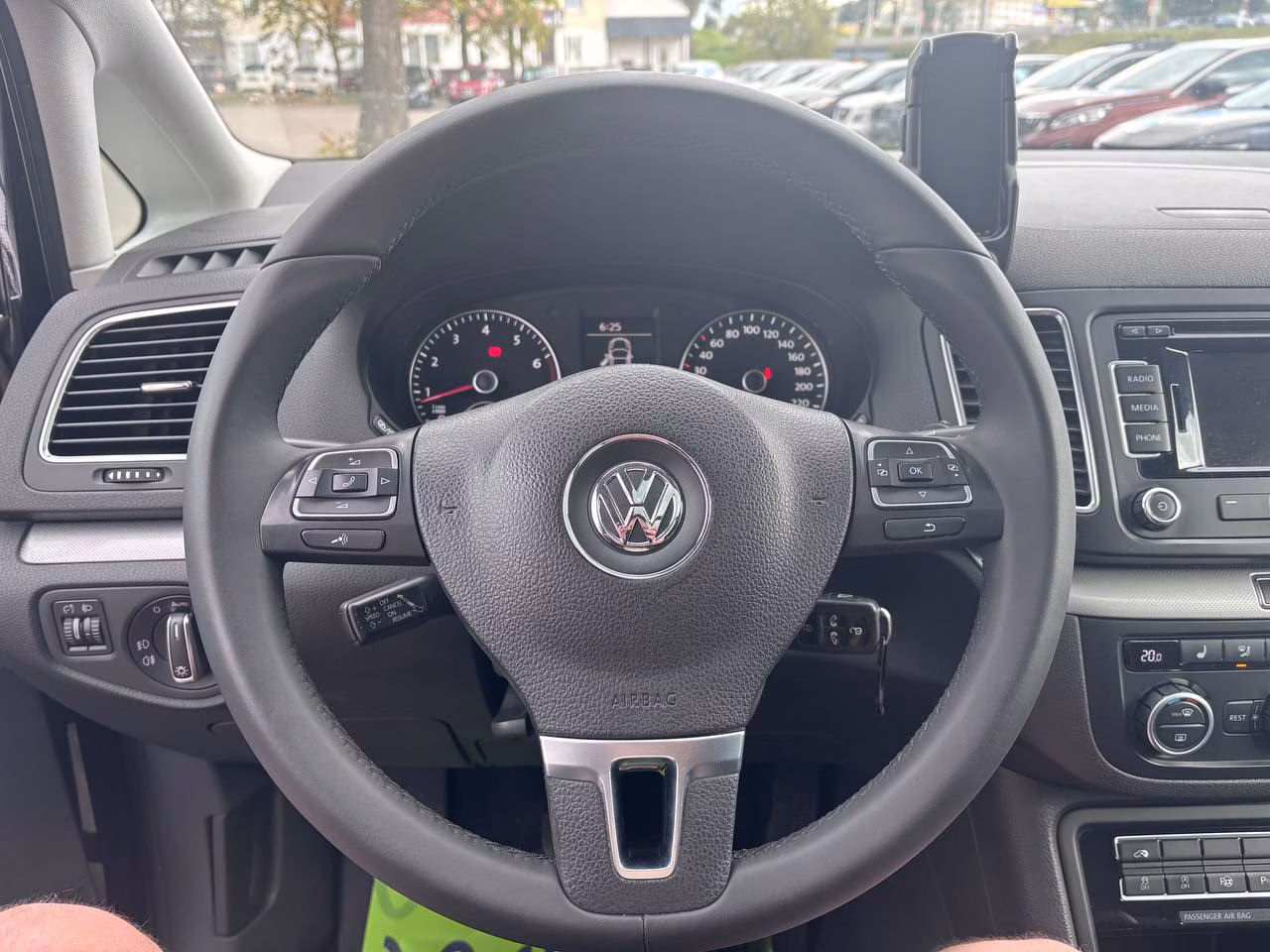 Volkswagen Sharan фото 5
