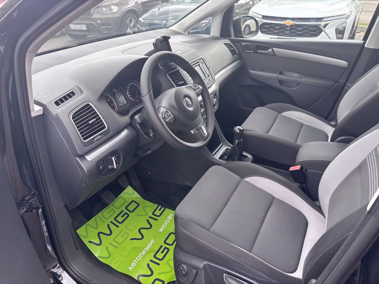 Volkswagen Sharan фото 12