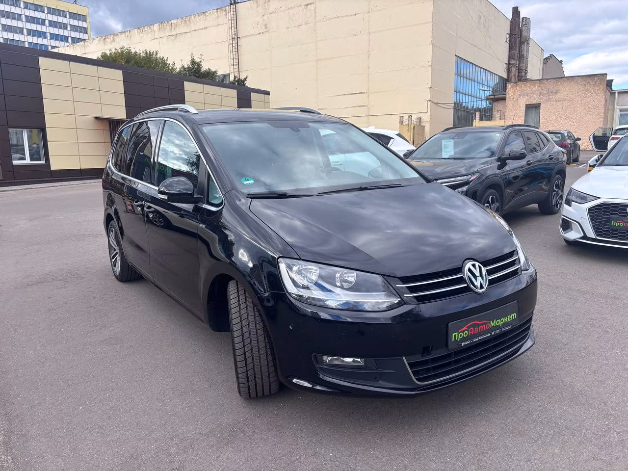 Volkswagen Sharan фото 2