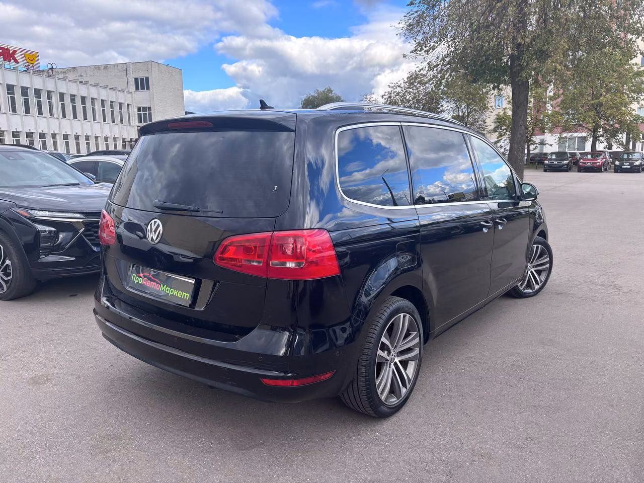 Volkswagen Sharan фото 3