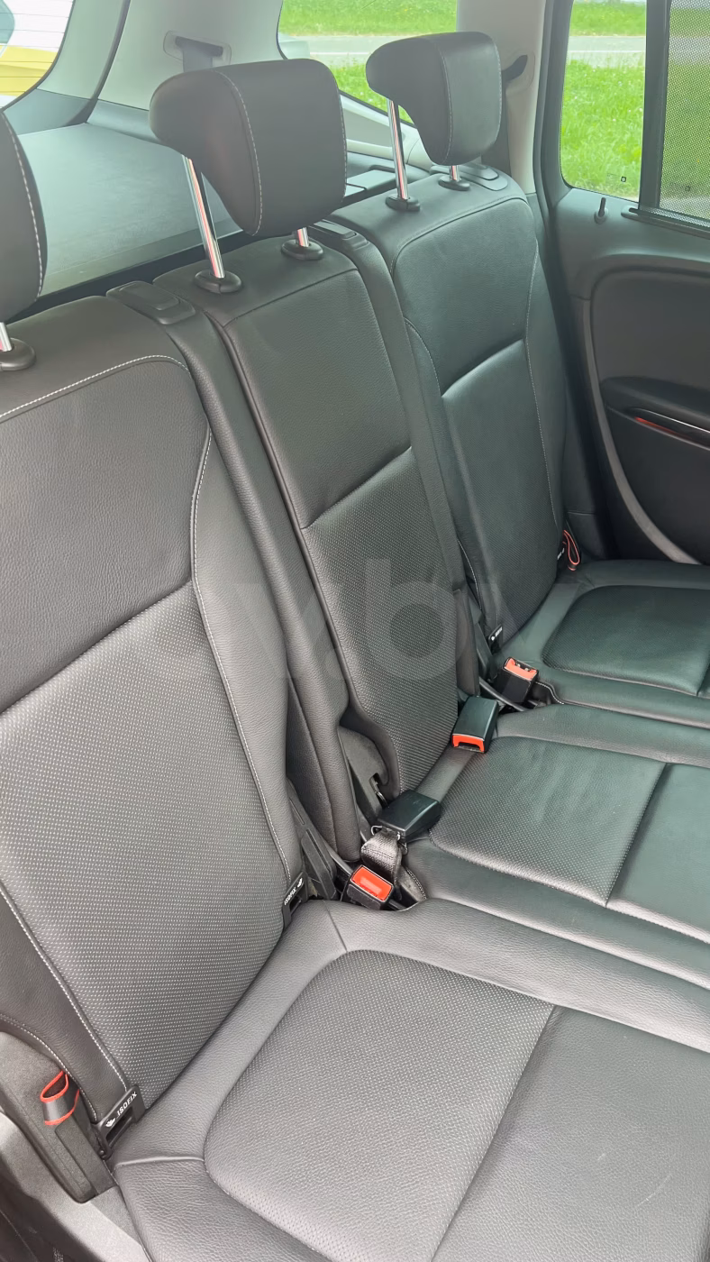 Opel Zafira фото 6